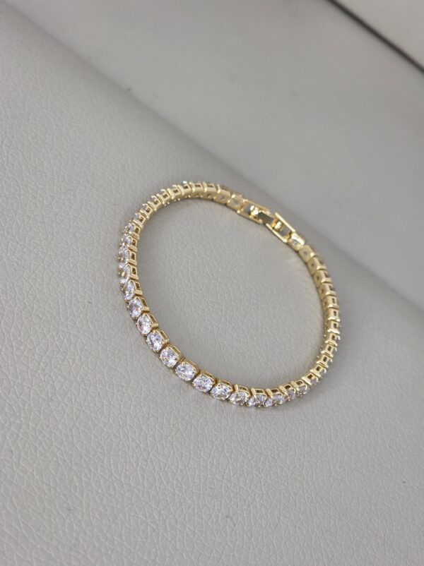 tenis bracelet