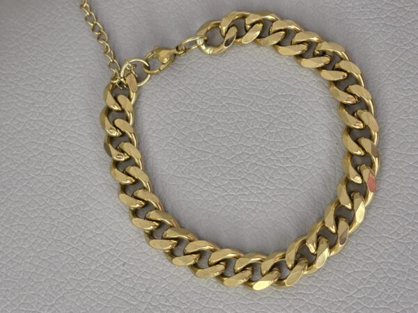 Daily Fashion Charm