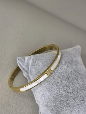 Fashion Style White