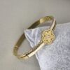 White & Gold Flower