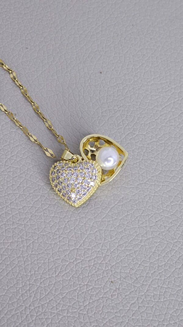 Special Heart Gift With Pearl Necklace Gold color