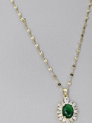 Zircon Green Necklace Gold color